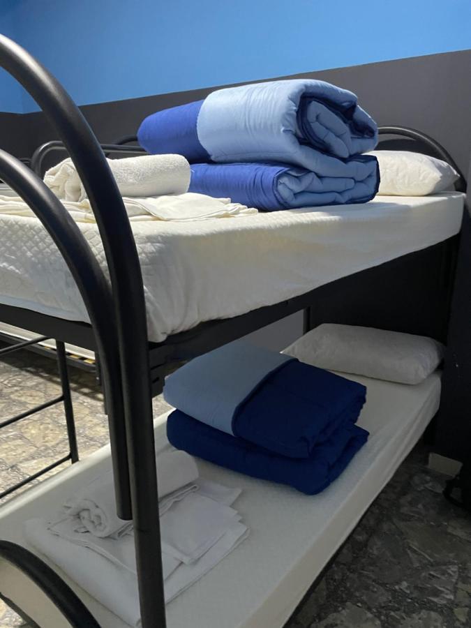 Alexander Hostel Naples Luaran gambar