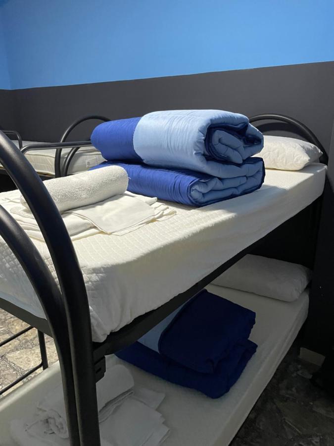 Alexander Hostel Naples Luaran gambar