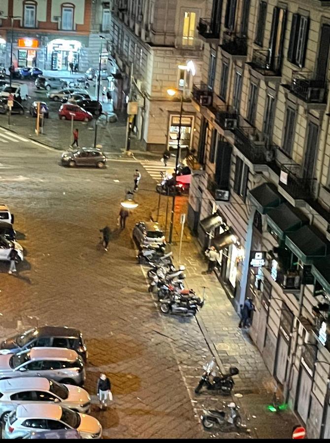 Alexander Hostel Naples Luaran gambar