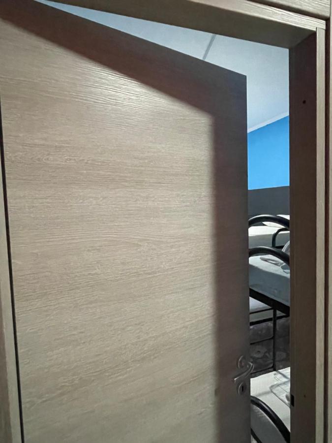 Alexander Hostel Naples Luaran gambar